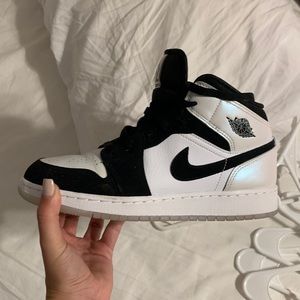 Diamond black and white Jordan high tops